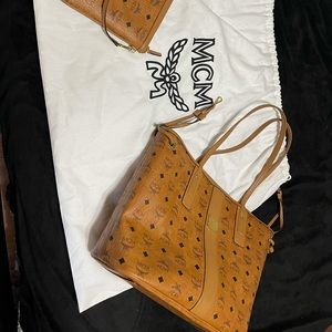 MCM Reversible Liz Shopper